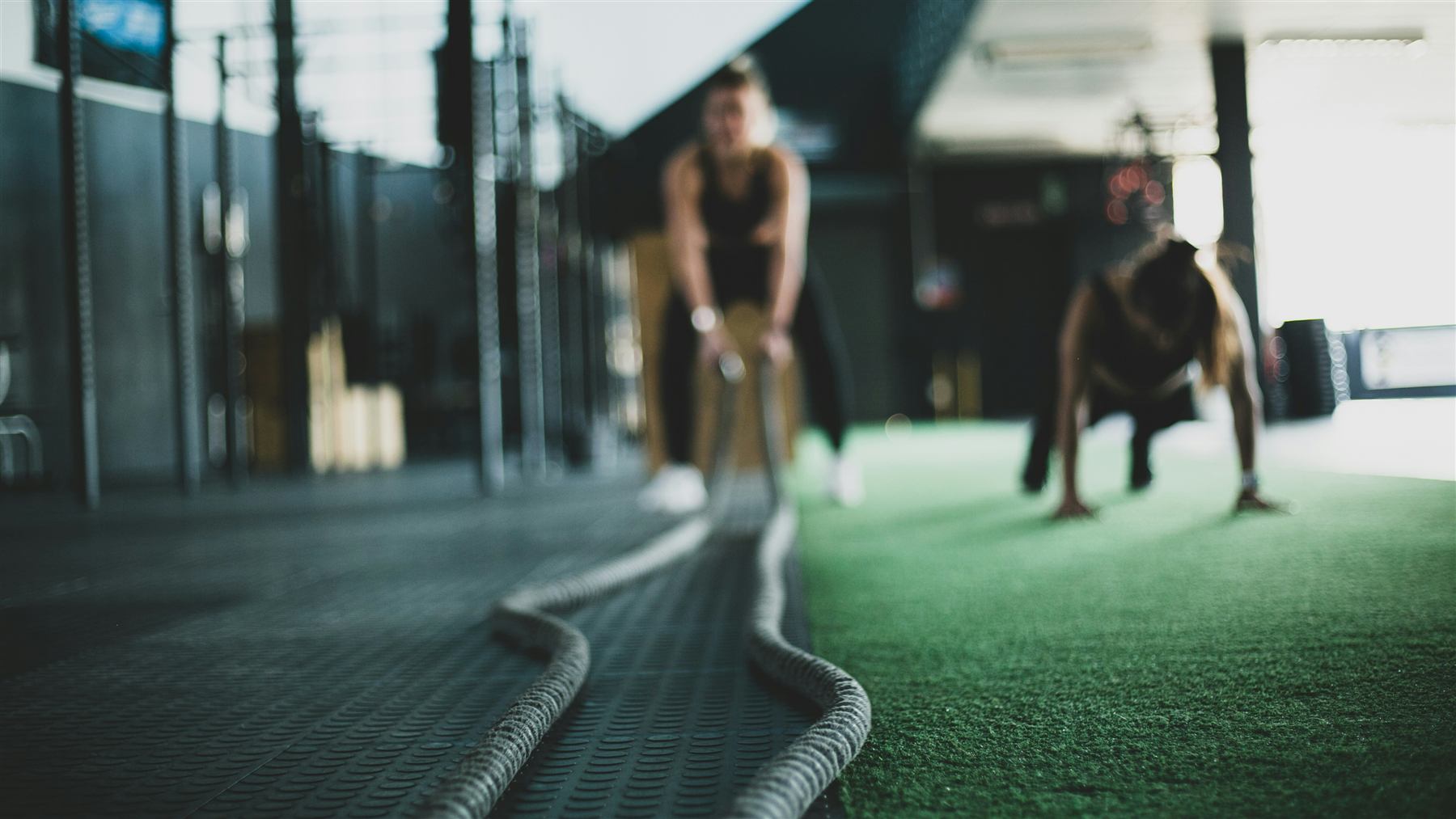 Members training together at Chaos Fitness